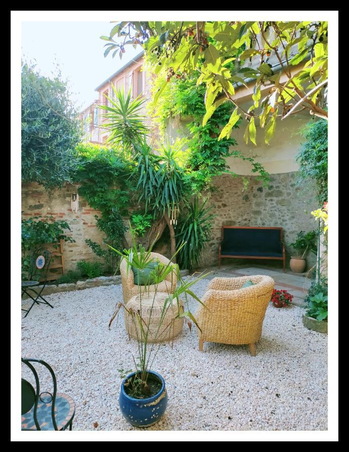 La Belle D'Ame - Guest House Prades  Exteriör bild